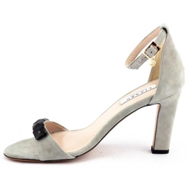 Lizard Sandals on the post 04658 light gray grey 1