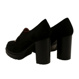 Evento Fashionable moccasins on the platform and black bar 5