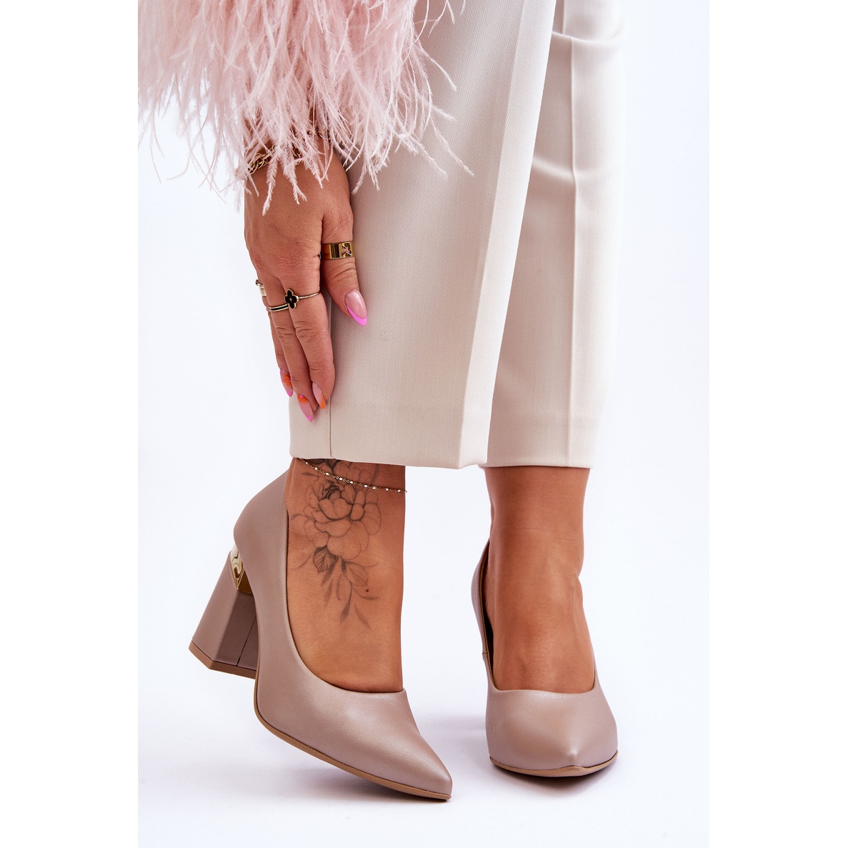 Lewski Leather pumps Lewski 3117 - Beige