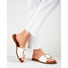 White elegant flip-flops with a Shelovet buckle 2