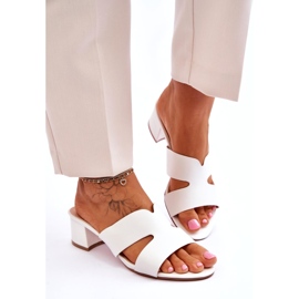 Classic Leather Flip-Flops with a Low Heel, White 5