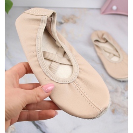 Girls' leather ballet shoes for dancing with beige rubber bands Nazo NB02 1