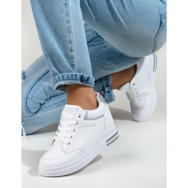 White sneakers with a hidden wedge from Shelovet 2