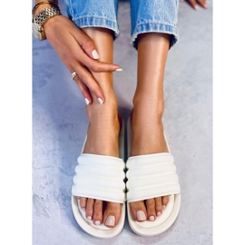 Women's Minno White sandals 1