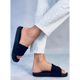 Women's Minno Black slippers 1