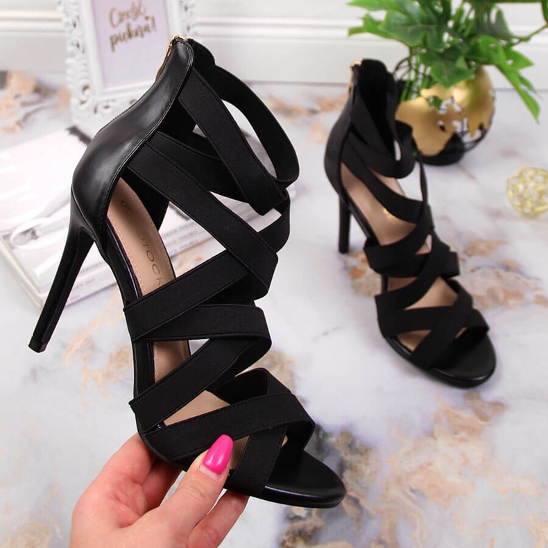 Women's sandals with elastic bands black Potocki LE20016 1