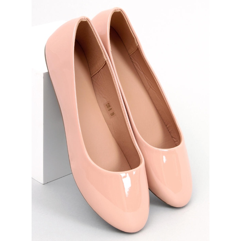 Cargil Beige lacquered ballerinas 2