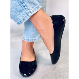 Cargil Black lacquered ballerinas 2 Cargil Black lacquered ballerinas 2