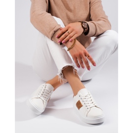 White women's sneakers on the Shelovet platform 1