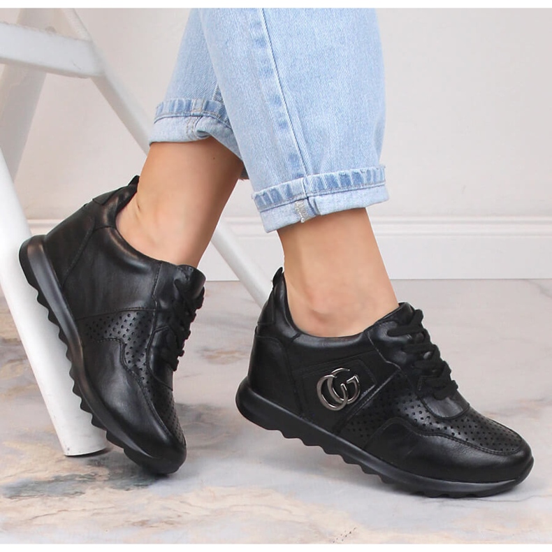 Women's sports shoes with a hidden wedge black Jezzi ASA170-11 1