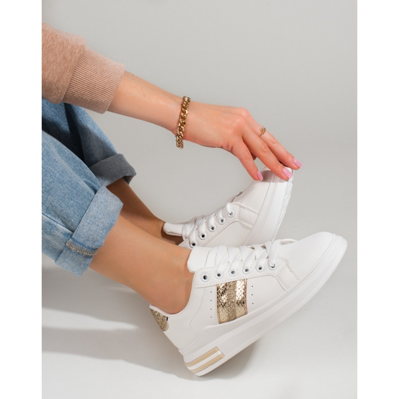 Shelovet women's sneakers on a high platform white 2