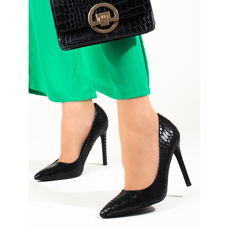 Classic pumps on a high heel black Shelovet 1