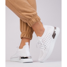 Shelovet white openwork sports shoes 1