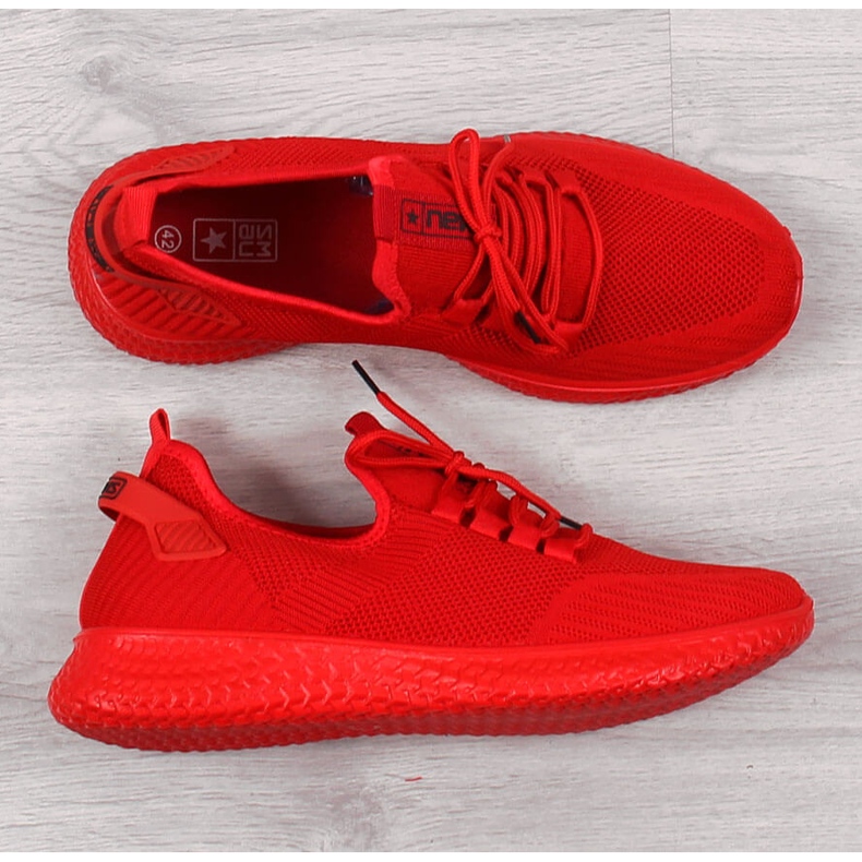 Red men's sports shoes with net NEWS 2