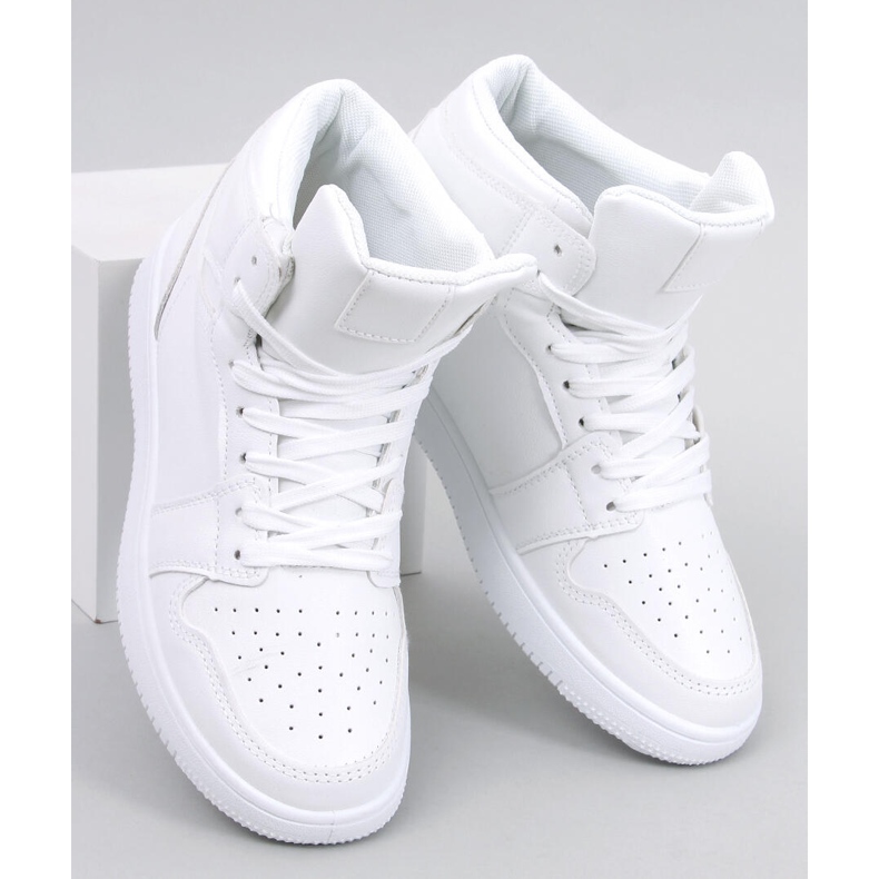 BM Harris White high-top sneakers 1