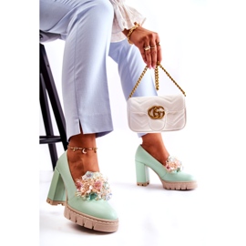 Inna Women's pumps with a smooth green ornament 5