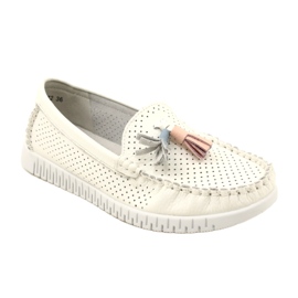 Fashionable Openwork Moccasins With Fringes Evento 23PB08-5372 White 1