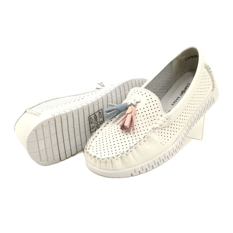 Fashionable Openwork Moccasins With Fringes Evento 23PB08-5372 White 5