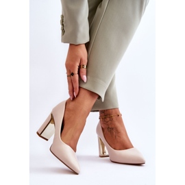 PS1 Classic Pumps On A Decorative Beige Elizabeth Heel 2