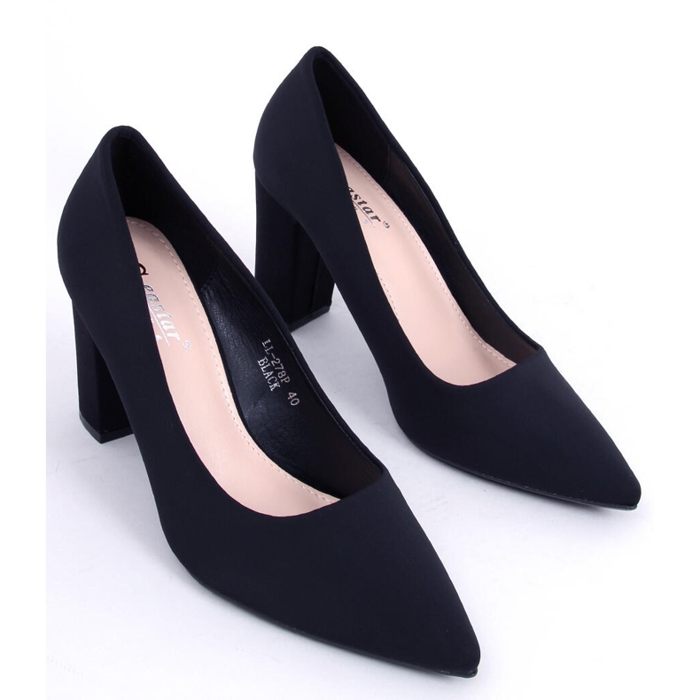 Pumps on the Eilish Black post 1