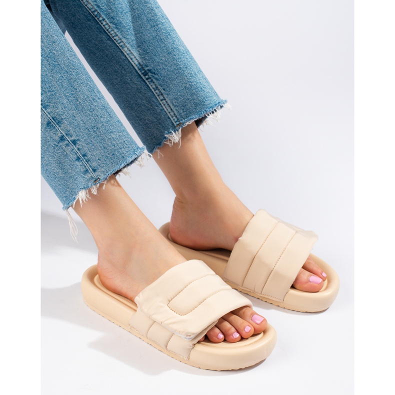 Beige women's Velcro slippers from Shelovet 1