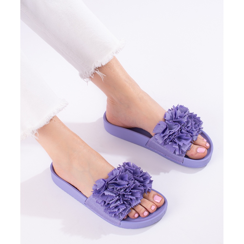 Purple flip flops on the Shelovet platform violet 1