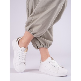 White comfortable Shelovet women's sports shoes 1