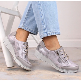 Helios 334 leather comfortable women's shoes with flowers grey 2 Helios 334 leather comfortable women's shoes with flowers grey 2