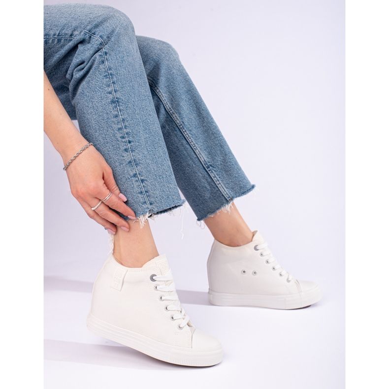 Women's white sneakers with a hidden Big Star wedge LL274035 1