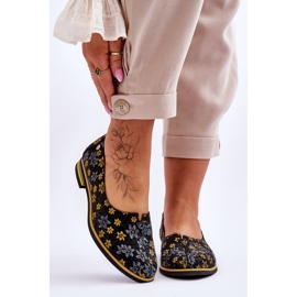 Leather Shoes Maciejka Yellow Flowers 05035-38 Black 1