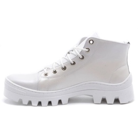 Polbut Leather women's boots D1 white with white underside 1