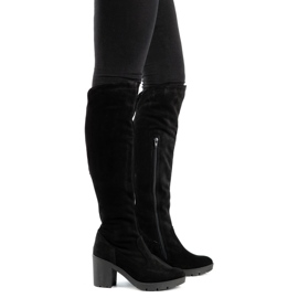 Olivier Black suede boots warmed on the Margaret post 2 Olivier Black suede boots warmed on the Margaret post 2