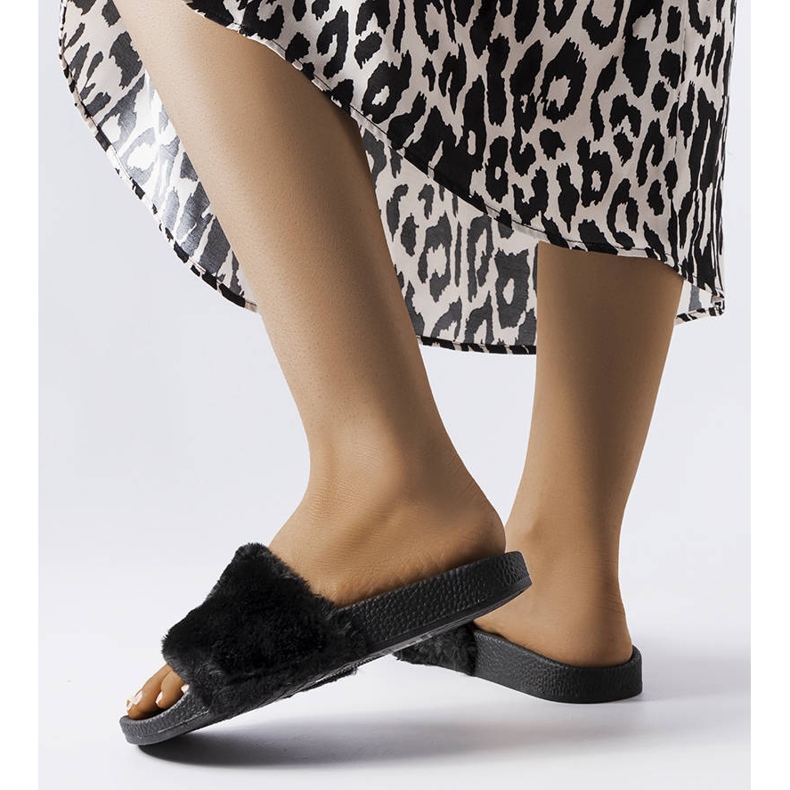 Black slides with Ivory fur 2