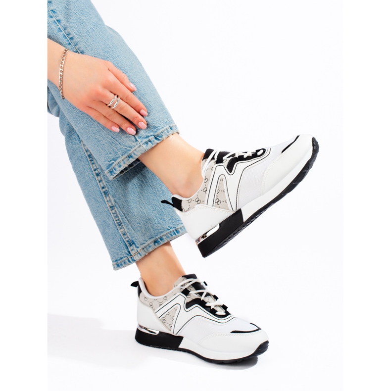 Women's sports shoes white black Shelovet 2