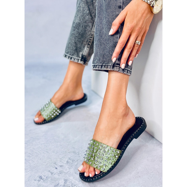 BM Fenton Green studded slides 1