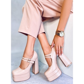 Loit Beige grain platform pumps 1