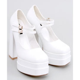 BM Loit White grain platform pumps 2