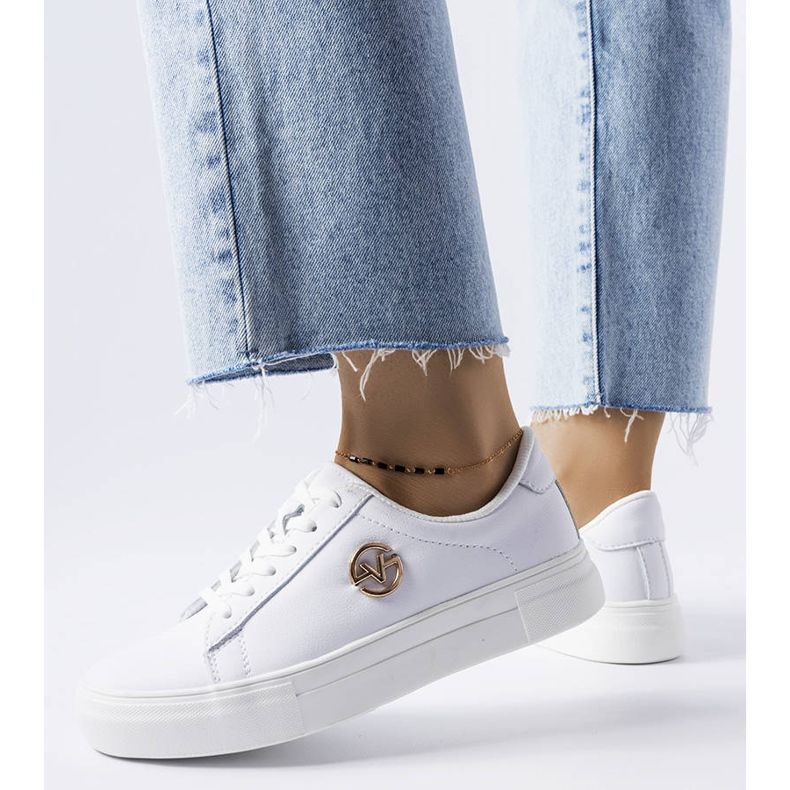 Venezia White sneakers decorated with a golden Vincez logo 1