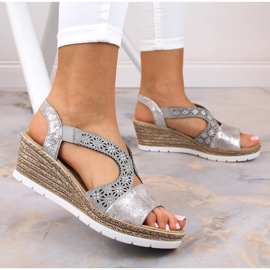 Comfortable women's slip-on sandals with elastic Rieker 61916-91 multicolored 2