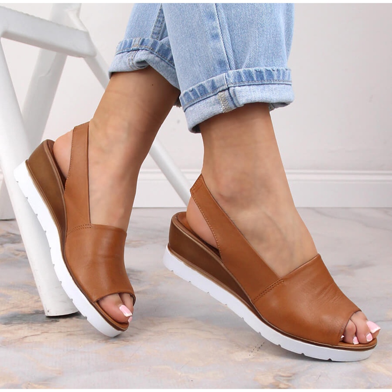 Women's brown wedge sandals Potocki AD77007 1