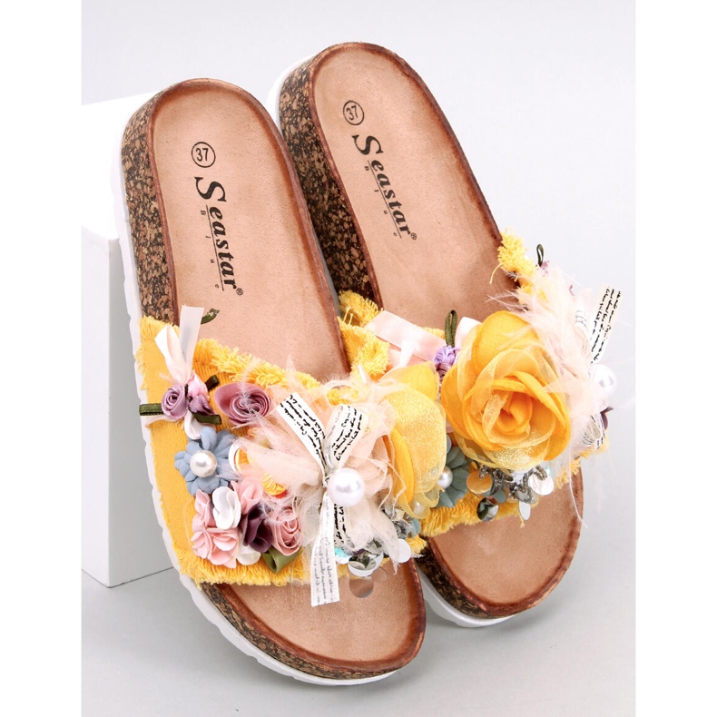 Cork slippers with Circus Yellow flowers 1