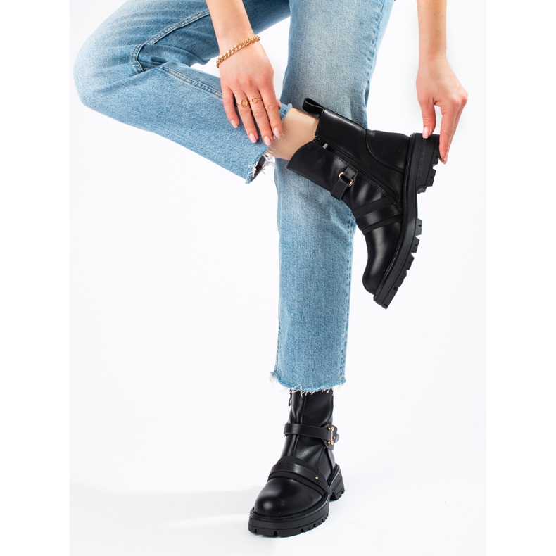 Women's black work boots with protector 1