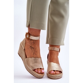 Leather Wedge Sandals Comfort Shoe Golden Verola 1