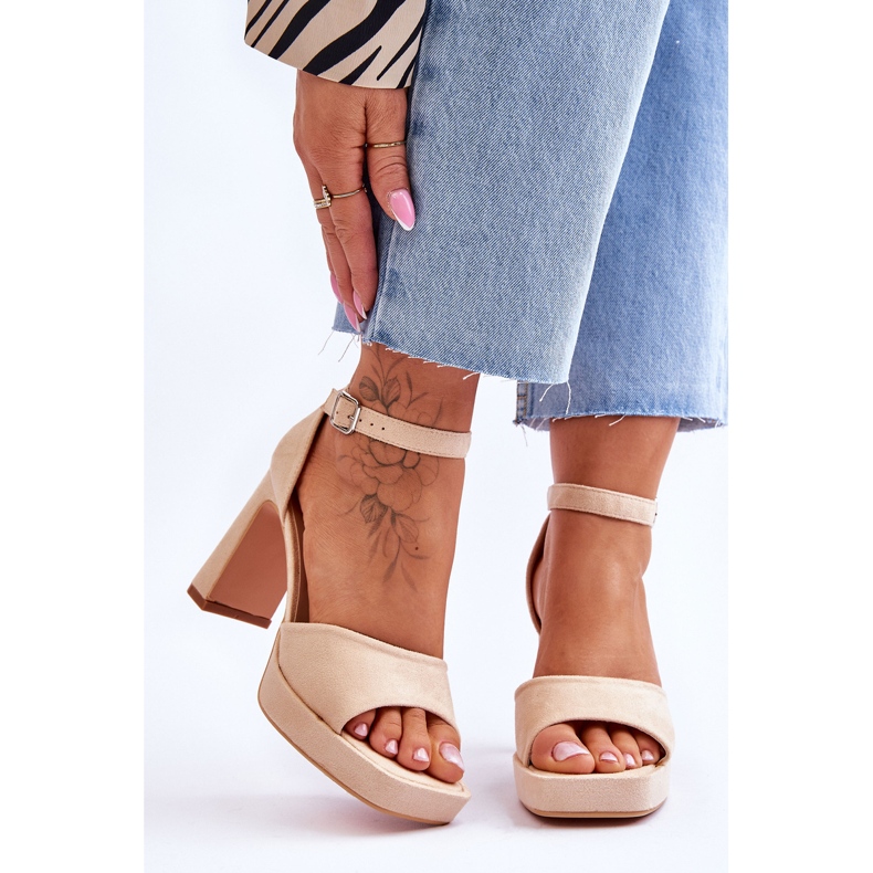 Suede Classic Platform Sandals Beige Classy 1