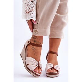 Women's Wedge Sandals Light Beige Daphne 1