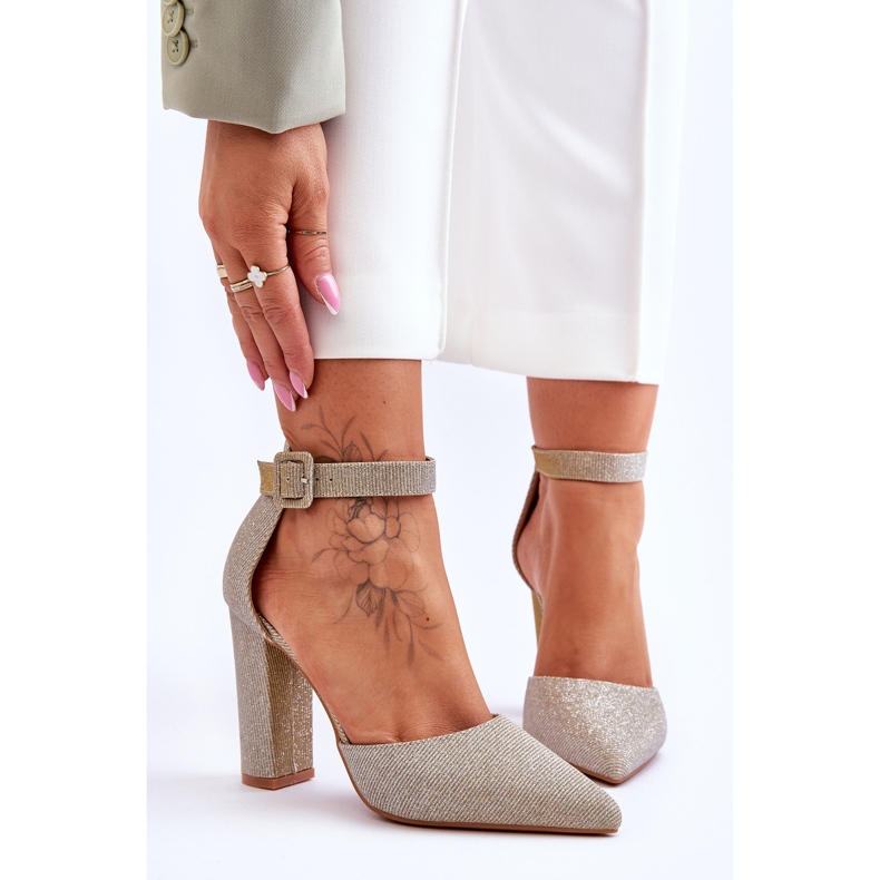 Shiny High Heel Pumps Golden True Love 1