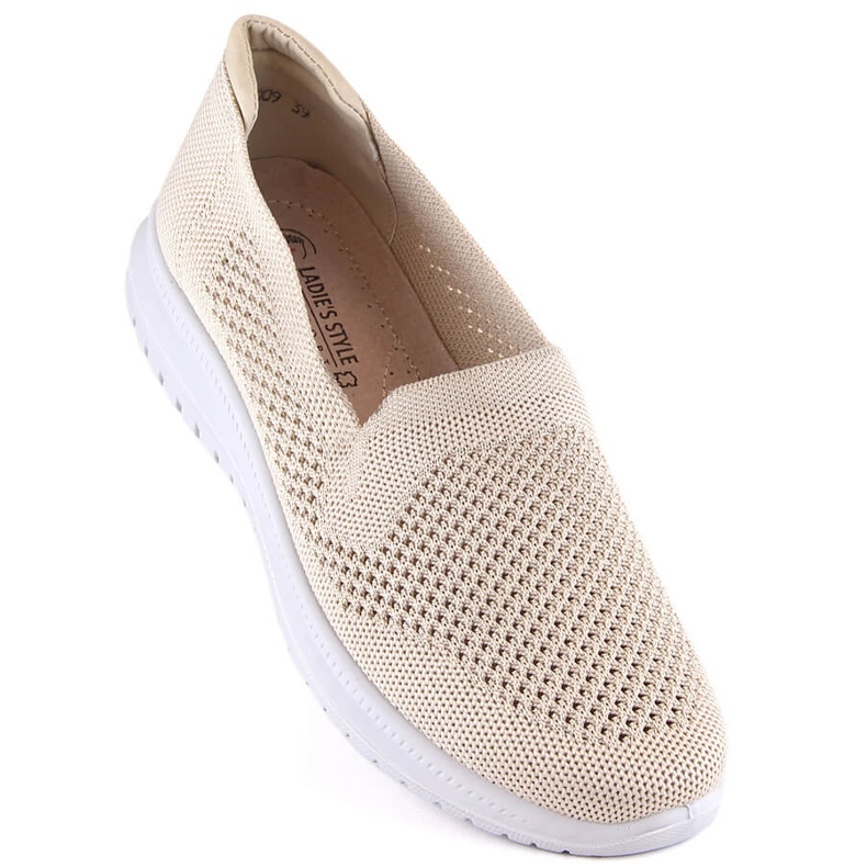 Atletico Women's comfortable sports slip-on shoes beige Ladies Style 1