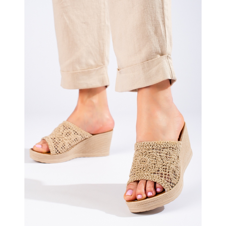 W. Potocki Women's wedge sandals with an openwork belt, beige Potocki 2