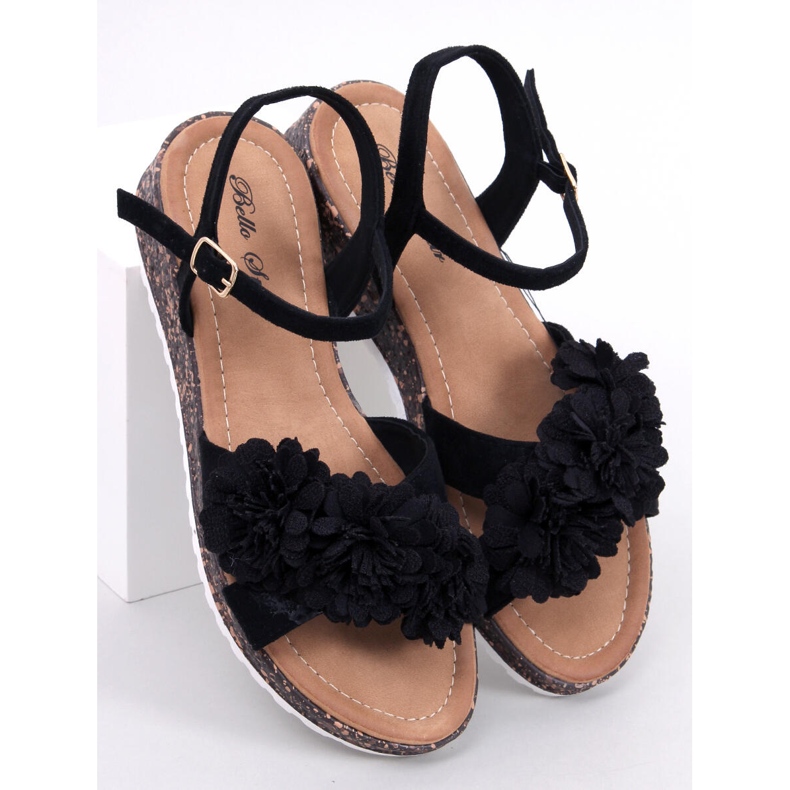 Wedge sandals with flowers from Hahn Black 1