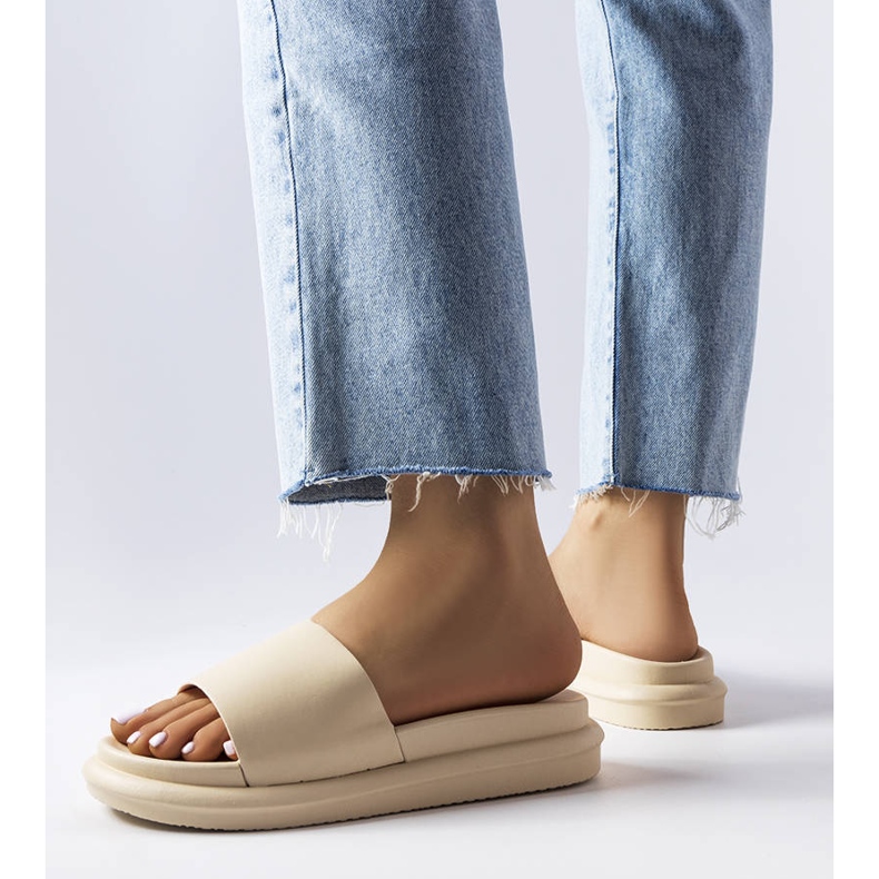 Beige slippers on the platform 2